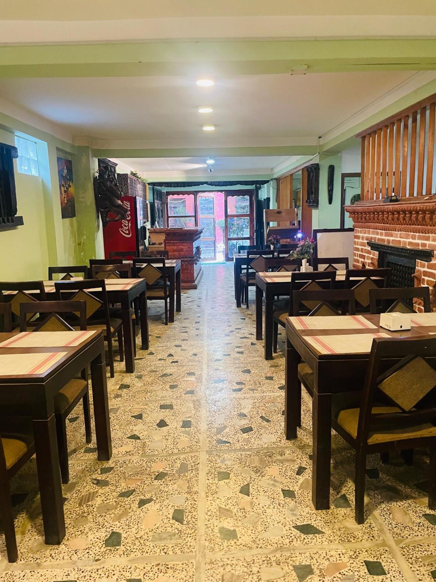 Hotel Bhaktapur Inn エクステリア 写真