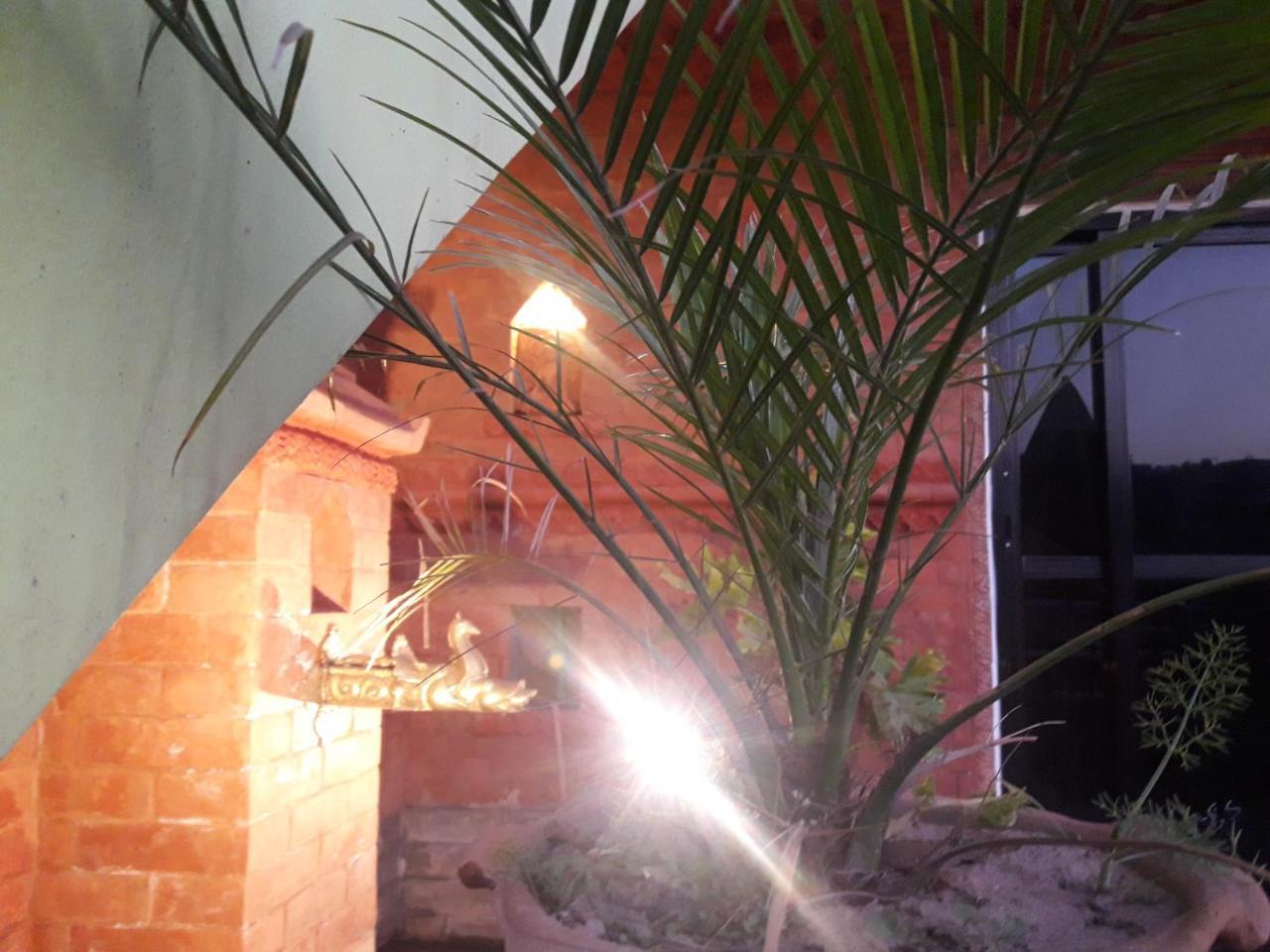 Hotel Bhaktapur Inn エクステリア 写真